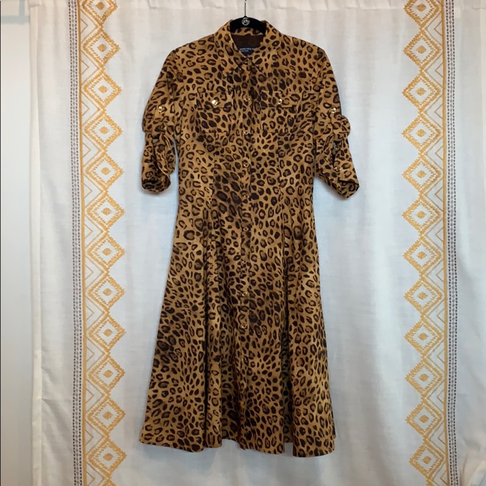 Jones New York Cheetah print midi shirt dress